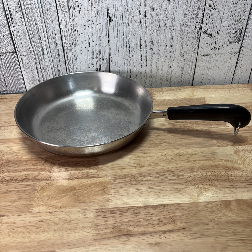 Vintage Revere Ware 10 inch Skillet No Lid, 1801, Clinton, Ill